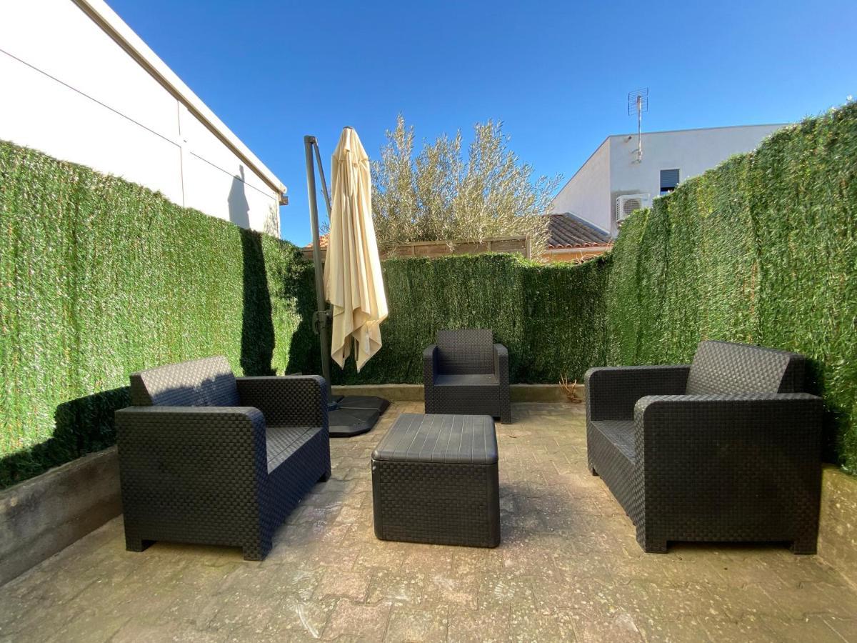 Sol-Y-Days Goeland, Appartement Avec Terrasse Front De Mer Et Place De Parking En Centre-Ville 르그로뒤후아 외부 사진